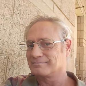 Meet your Posher, Todd